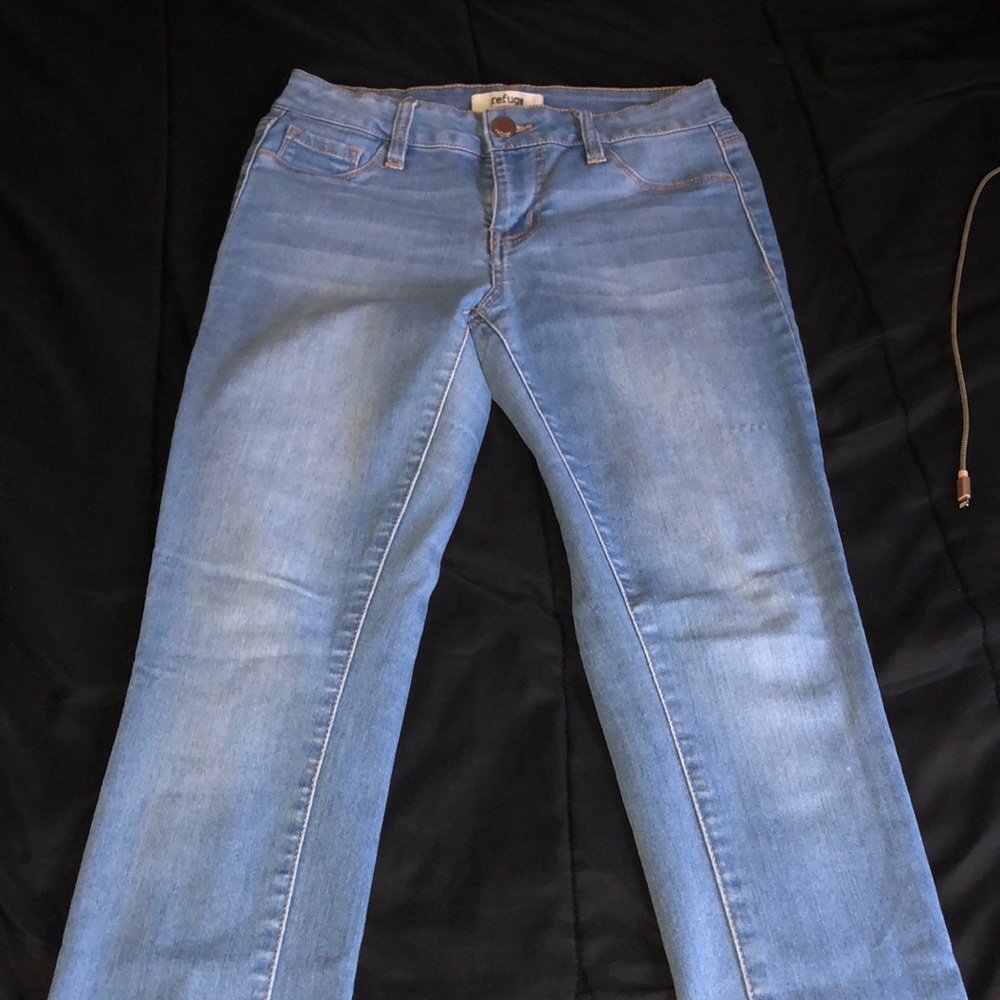 Light Washed Jeans
